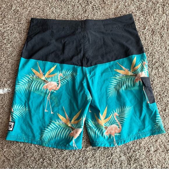 Ocean Current Gray / Blue Flamingo Swim Trunks Size 36 - Picture 2 of 10